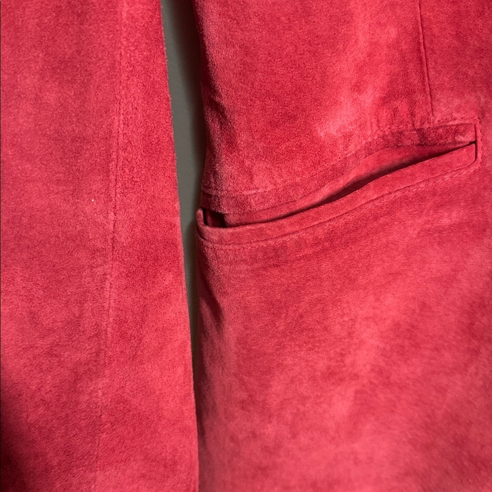 August Silk Logic Shirt Jacket Women's Size 4 Red Leather Suede Button Front - Picture 3 of 4